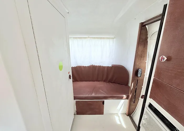 Bts Jin Campingcar ゲストハウス