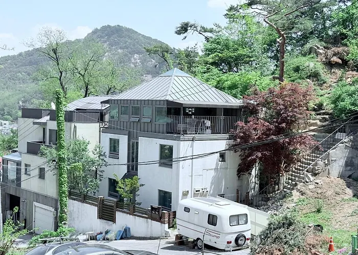 ゲストハウス Bts Jin Campingcar